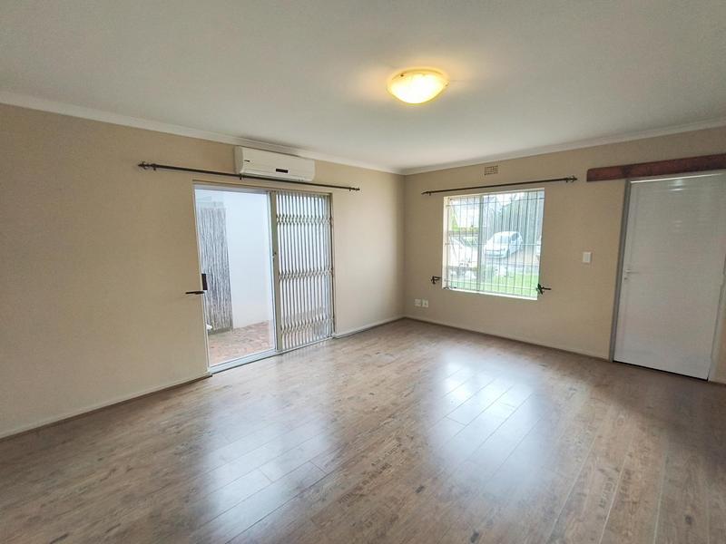 3 Bedroom Property for Sale in Sonstraal Heights Western Cape